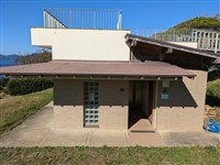 トイレ棟
