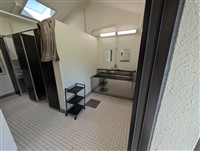 シャワー内部